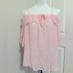 NWT BCX Blossom laced top size L